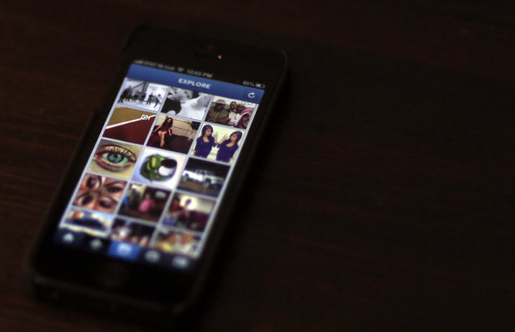 Instagram атакува Snapchat