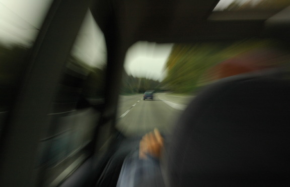Затлъстелите шофьори - с по-голям риск да загинат в катастрофа