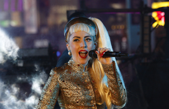 Лейди Гага слага край на контактите с медиите