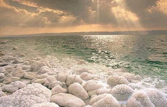 Мъртво море се превръща в локва 