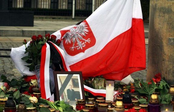 Днес в самолетна катастрофа почина президентът на Полша Лех Качински