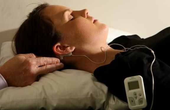 Електронно устройство приспива хора, страдащи от безсъние