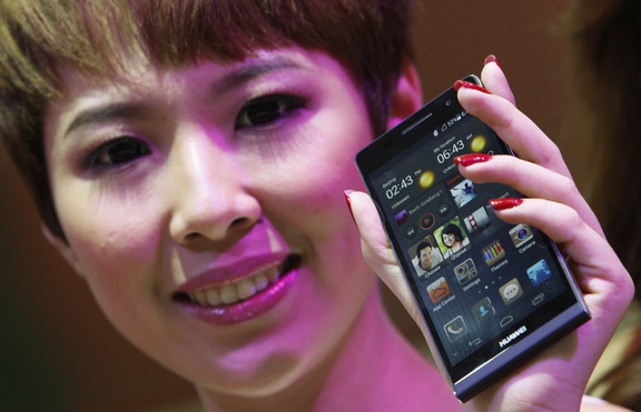 Huawei обещава телефон с осемядрен процесор