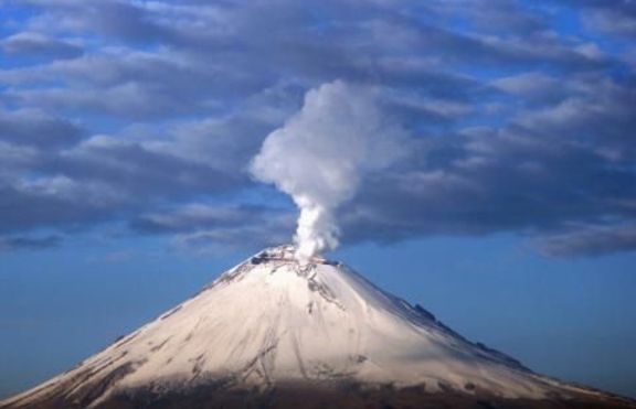 Везувий - единственият активен вулкан в континенталната част на Европа