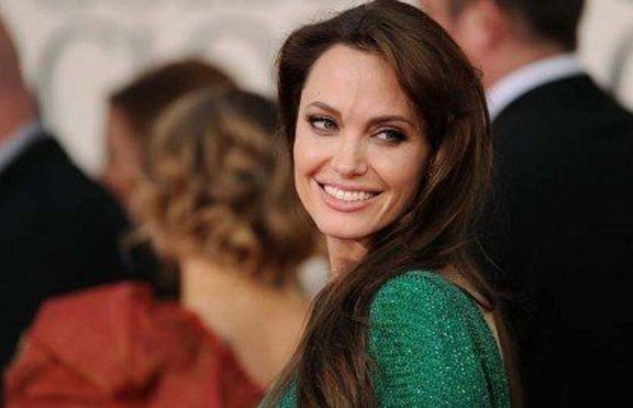 Анджелина Джоли на посещение в Либия 