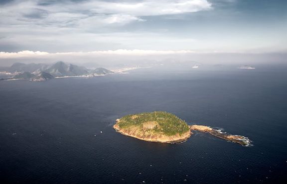 Моряк прекара 17 дни на самотен остров 