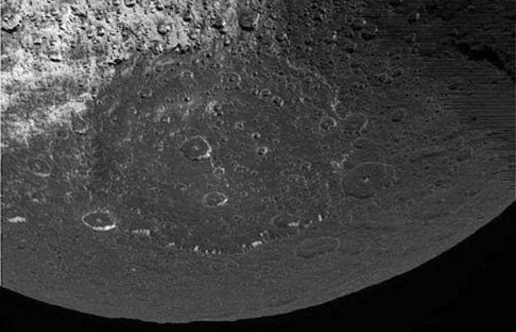 На 25 октомври 1671 година е открит третият естествен  спътник на Сатурн - Япет