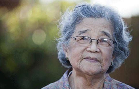 73-годишна баба се оплака – обарвал я полтъргайст 