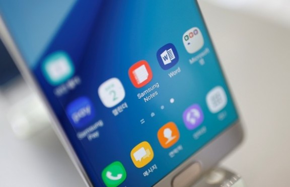 Galaxy S8 на Samsung може да е с екран, покриващ цялата предна част на телефона