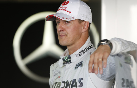 Михаел Шумахер слага край на кариерата си... отново