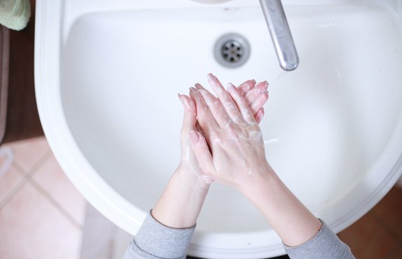 Срещу коронавирус: Мийте ръцете много често, по 20 секунди!