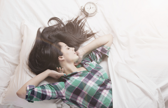 Разбери кои са полезните и вредните пози за сън