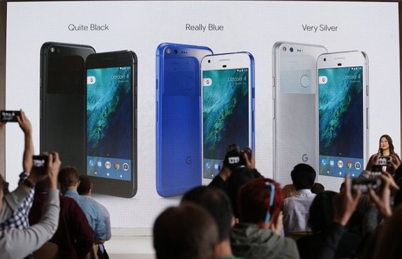 Google се изправя срещу Apple със смартфоните Pixel и Pixel XL
