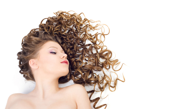 Няколко причини, поради които да обичаш къдравата си коса