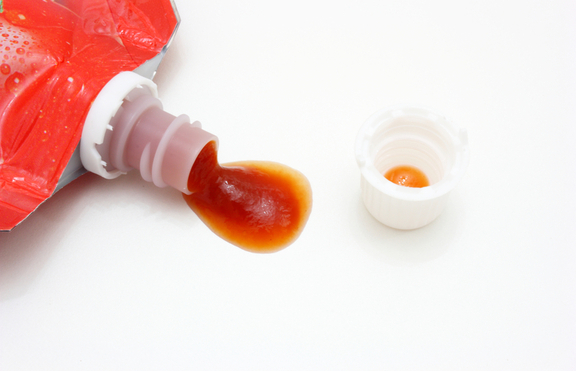Невероятно: Учени откриха как да изстискат последната капка от бутилка кетчуп