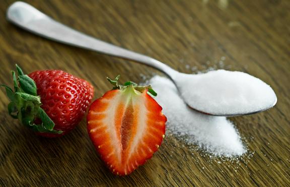 По колко захар трябва да поемате на ден?