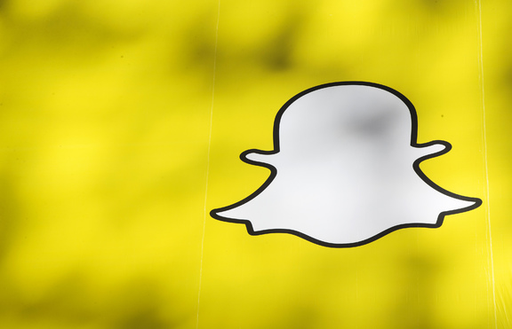 Може ли Snapchat да поеме по пътя на Twitter?