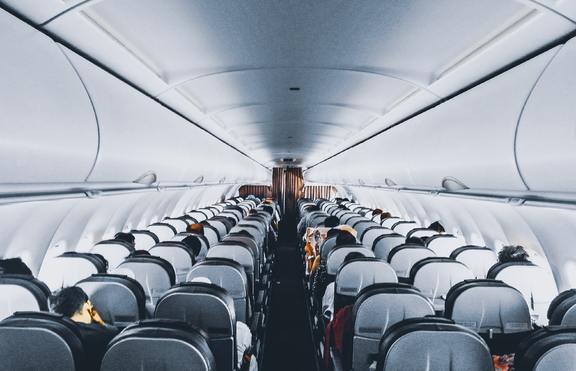 Секс в самолета: Признания от 6 знаменитости