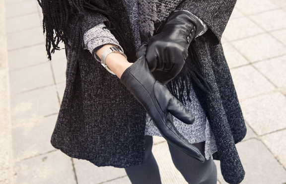 Кожени ръкавици - абсолютният хит за зимата