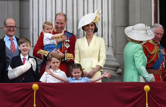 Принц Уилям и Кейт Мидълтън не представили децата си на Лилибет