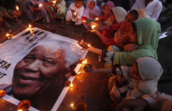 Почина безсмъртният Нелсън Мандела