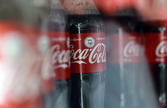 Coca Cola пуснаха на пазара напитки в ледени бутилки