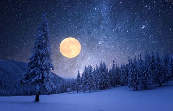 Снежната луна променя живота на 4 зодии