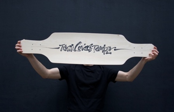 Общ проект на TEMPER Longboards и Trash Lovers на фестивала ONE DESIGN WEEK